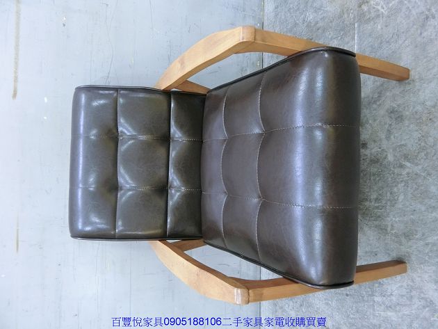 二手 沙發 65公分咖啡色木腳沙發 營業用沙發 咖啡廳沙發 皮質沙發 房間椅 1