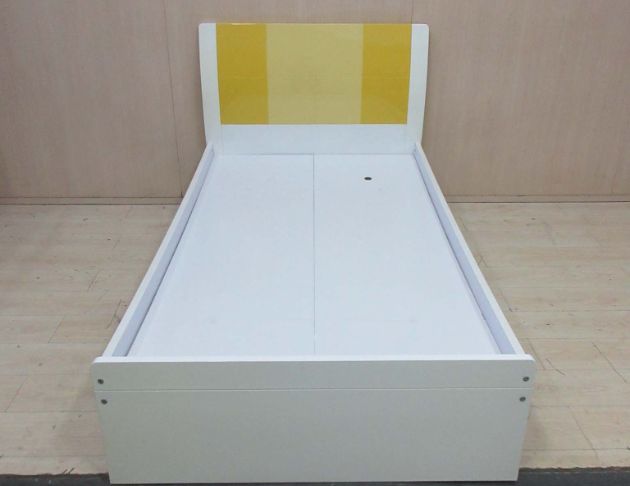 二手床架 黃白色114公分烤漆床組 3.5尺單人床架 兒童床架