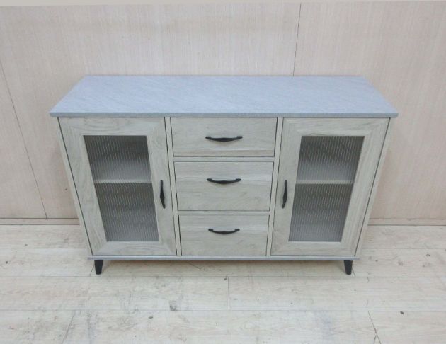 全新新品出清 原橡色117公分兩門三抽餐櫃 碗盤收納櫃 電器櫃 2