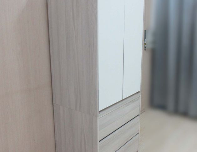 二手衣櫥 白橡木色81公分兩門三抽衣櫃 單人衣櫃 套房衣櫃 4