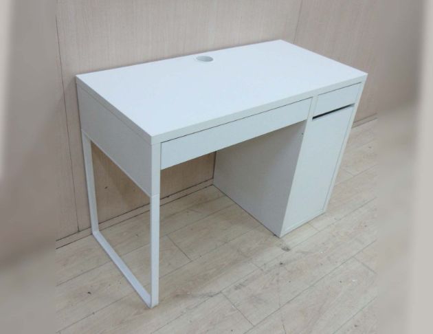 二手書桌 白色105公分一門兩抽電腦桌 工作桌 桌子 寫字桌 3