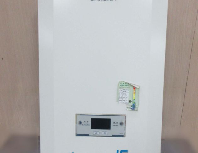 二手熱水器 櫻花牌16公升天然氣熱水器 四季溫渦輪增壓熱水器