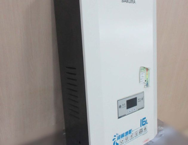 二手熱水器 櫻花牌16公升天然氣熱水器 四季溫渦輪增壓熱水器 3