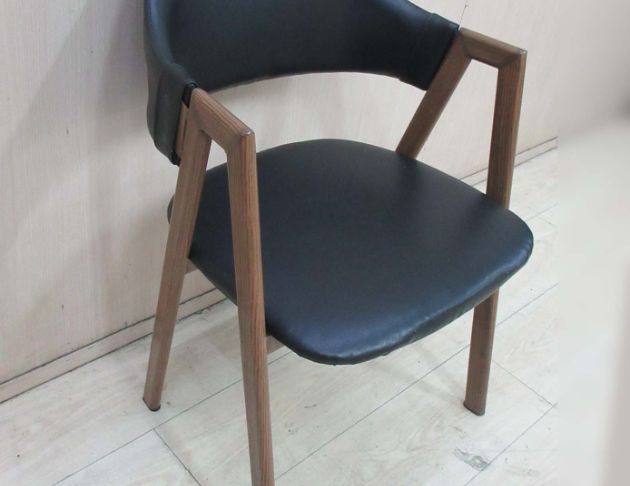 二手餐桌椅 柚木黑52公分營業用餐椅 扶手椅 A字椅 椅子 2