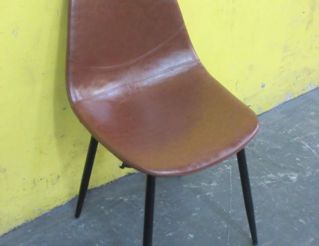 二手餐桌椅 咖啡色45公分義式簡約餐椅 化妝椅 皮餐椅 椅子 3