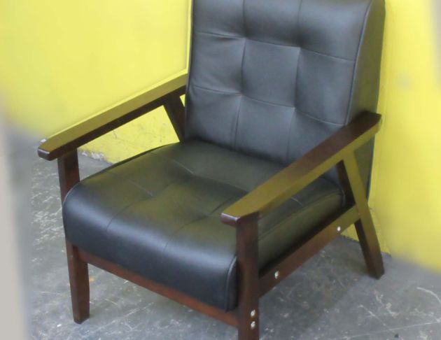 二手沙發 黑色63公分復古扶手木框沙發 皮沙發 單人椅 沙發椅  4