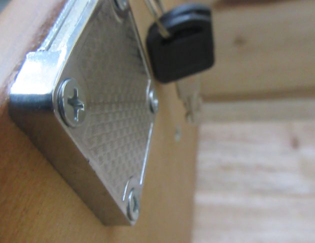 庫存新品出清 柚木色126公分七抽半實木書桌 辦公桌 電腦桌 4