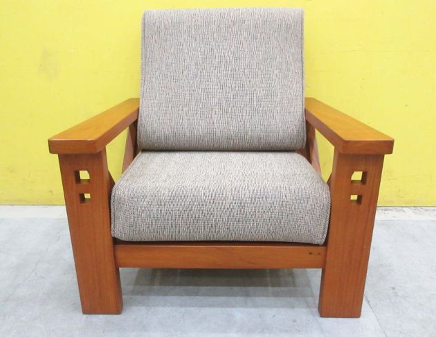 二手沙發 柚木色91公分實木單人沙發 單人椅 木頭椅 沙發椅