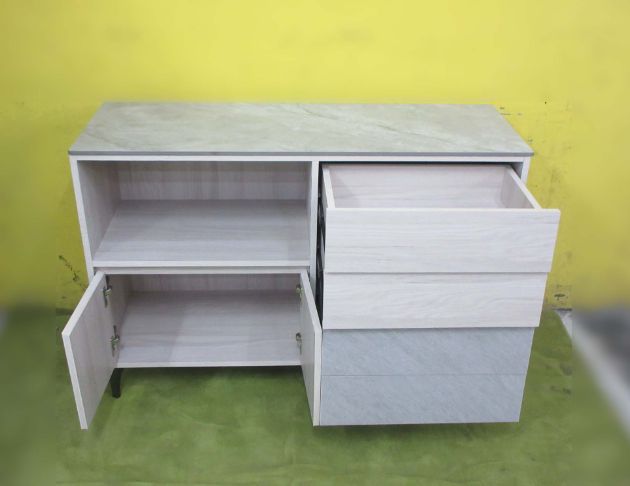 二手餐廚櫃 白梧桐灰121公分岩板兩門三抽餐櫃 電器櫃 碗盤櫃 2