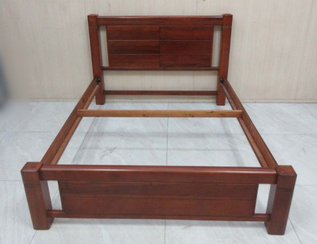 二手床架 胡桃木色152公分實木床組 5尺雙人床架 床台 寢具 2