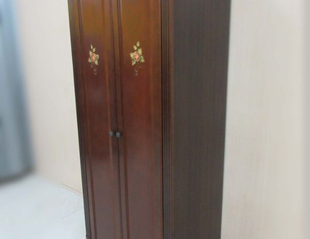 二手衣櫥 胡桃木色79公分鄉村風兩門一抽衣櫃 單人衣物收納櫃 5