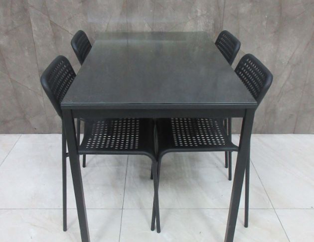 二手餐桌椅 黑色110公分一桌四椅 吃飯桌椅 餐桌 餐椅