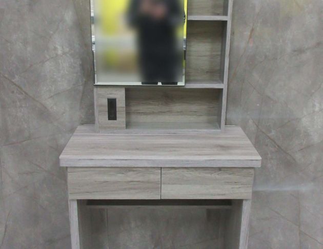 庫存新品出清 灰橡色79公分一門兩抽鏡台 梳妝桌 化妝台