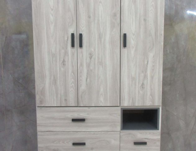 庫存新品出清 灰橡色118公分三門五抽衣櫃 衣物收納櫃 衣櫥