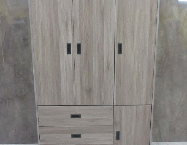 庫存新品出清 灰橡色121公分四門三抽衣櫃 衣物收納 4尺衣櫥