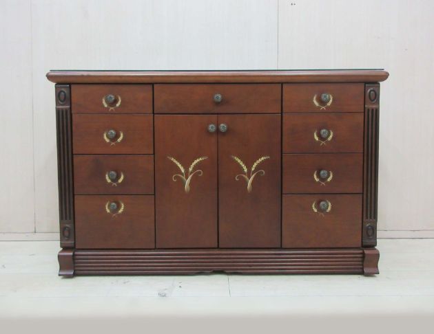 二手餐櫥櫃 胡桃色80公分鄉村風兩門九抽餐櫃 碗盤收納 電器櫃