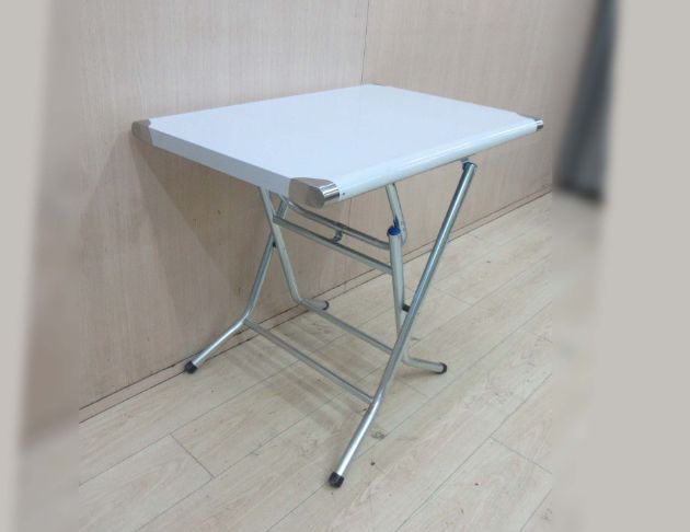 庫存新品出清 銀色56公分白鐵桌 不銹鋼桌 萬用桌 折合桌 3
