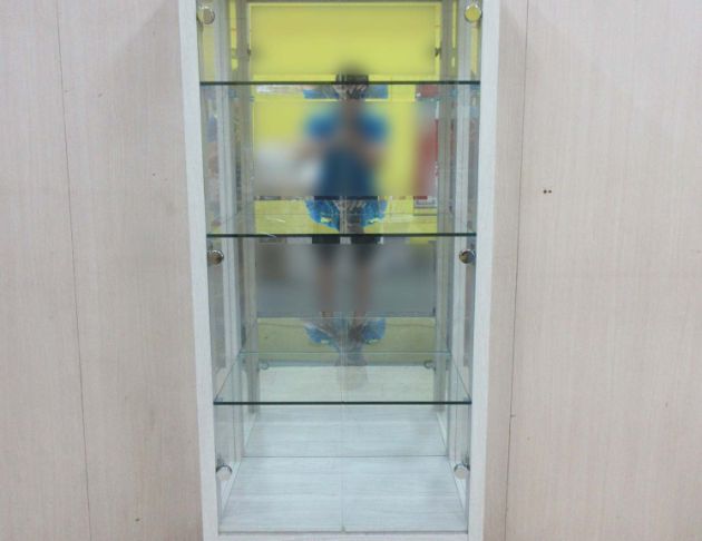 庫存新品出清 白木紋色66公分兩門兩抽玻璃展示櫃 酒櫃 公仔櫃