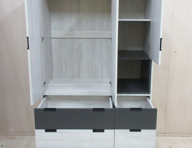 二手衣櫥 白梧桐色120公分三門六抽衣櫃 衣物收納 4尺衣櫃 2