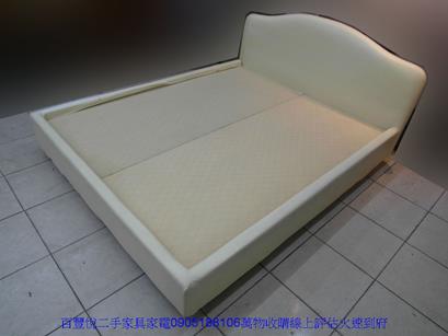 二手床架二手米色標準雙人5尺皮面床架五尺床組床底床台床頭片床底箱 3