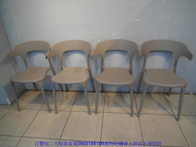 二手餐桌椅新品限量灰色塑鋼咖啡椅休閒椅一體成形餐椅洽談椅等候桌椅 1