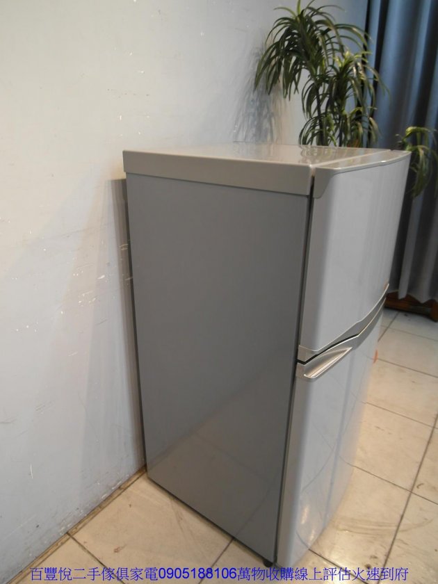 二手冰箱中古冰箱二手TOSHIBA東芝120公升雙門冰箱套房冰箱 3
