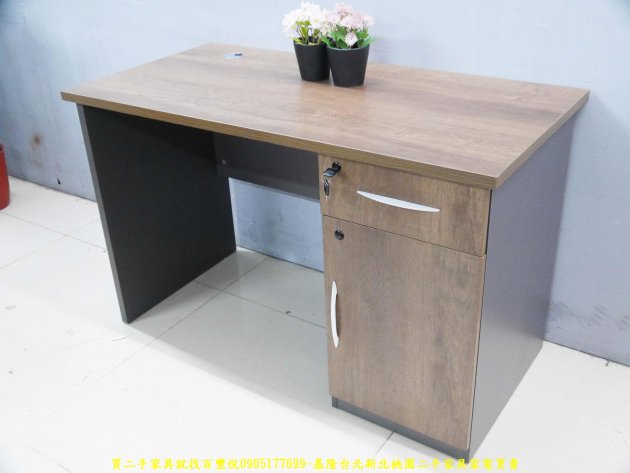 二手書桌 二手電腦桌 木紋色120公分辦公桌 工作桌 房間桌 置物桌 邊桌 3