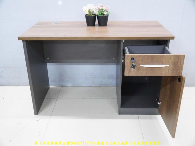二手書桌 二手電腦桌 木紋色120公分辦公桌 工作桌 房間桌 置物桌 邊桌 4