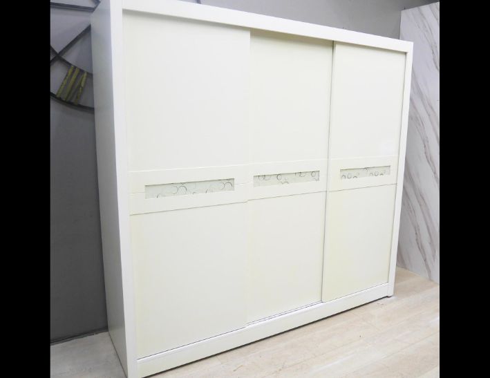 二手 三門衣櫥 白色 7尺衣櫃 收納櫃 置物櫃 櫥櫃