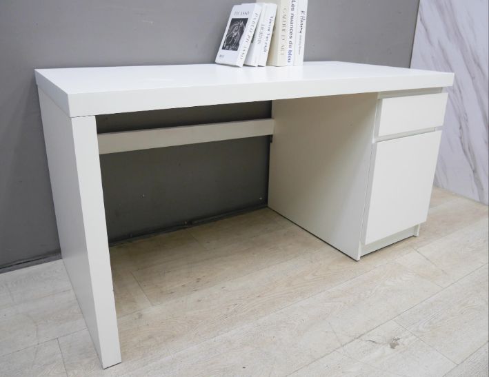 二手 書桌 白色 140公分 電腦桌 辦公桌 工作桌