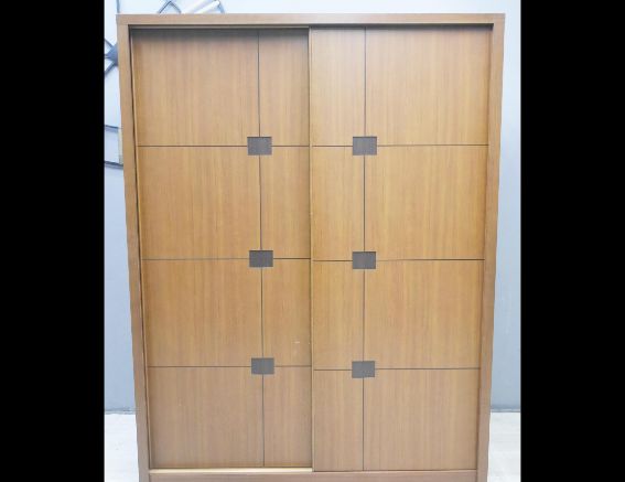 二手 衣櫥 柚木色 152公分 推門衣櫃 儲物櫃 櫥櫃