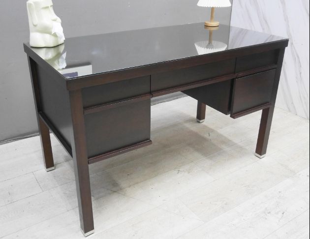 二手 辦公桌 胡桃色 133公分 主管桌 電腦桌 書桌