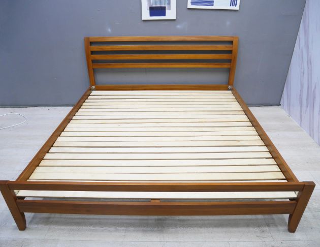 二手 詩肯柚木 雙人加大 6尺 雙人床架 雙人床組