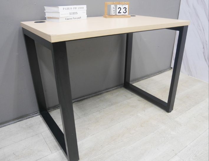 二手 書桌 白橡色 100公分 電腦桌 工作桌 辦公桌 