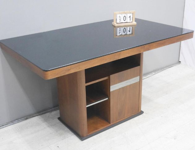 二手 餐桌 烤漆玻璃 136公分 咖啡桌 會客桌 接待桌 