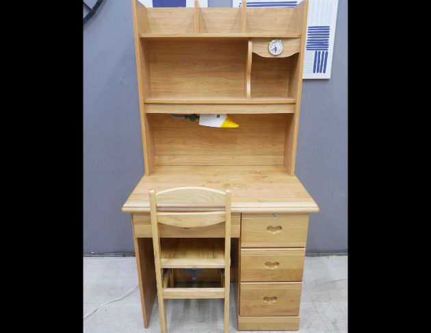 二手 兒童書桌 半實木 電腦桌 學生桌 電腦桌 收納桌