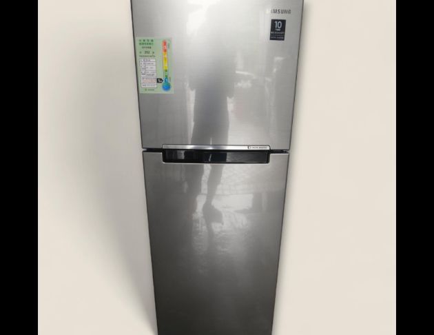 二手 三星 1級變頻 237L 雙門冰箱 2021年
