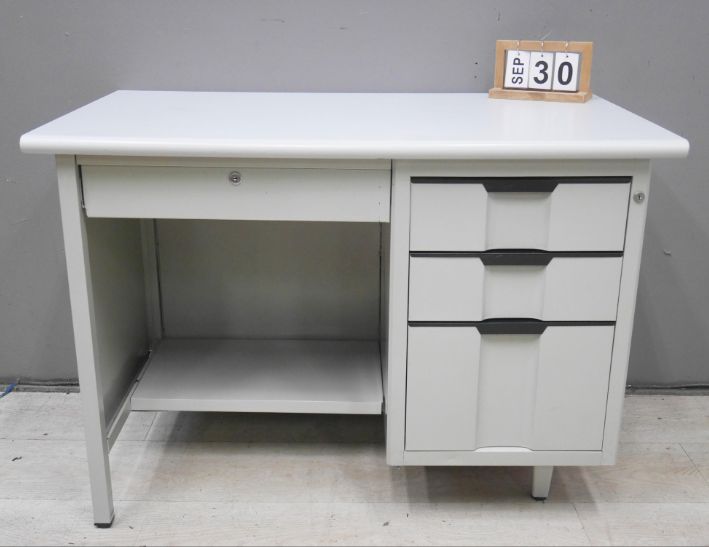 二手 港輪桌 105公分 辦公桌 電腦桌 工作桌 職員桌