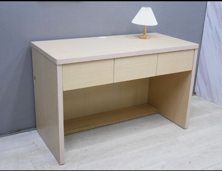 二手 書桌 白橡色 128公分 電腦桌 辦公桌 工作桌 