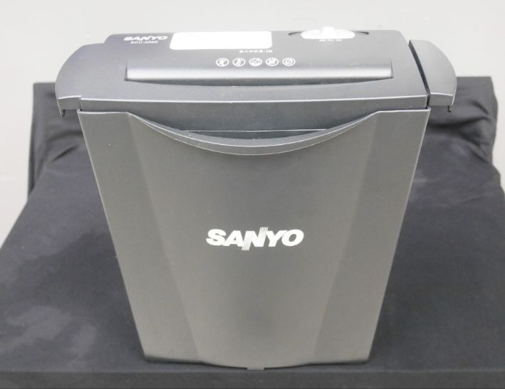 二手 三洋直條式碎紙機 SCU-5068 辦公家具 
