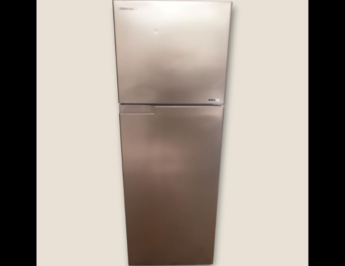 二手 東芝 一級變頻 330L 雙門冰箱 2021年