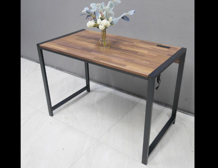 二手 集成木 110公分 插座 電腦桌 辦公桌 書桌