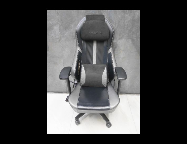 二手 OSIM 電競天王椅V OS-8215 電腦椅 電競按摩椅 