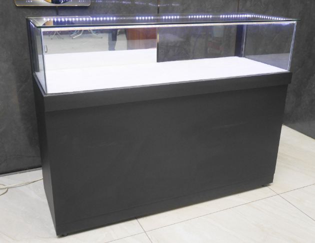 二手 黑色 4尺 平面展示櫃 珠寶櫃 玻璃櫃 商品櫃
