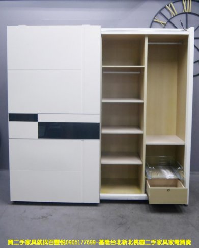 二手衣櫃 鋼烤 白色 7尺 衣櫥 推門衣櫃 房間櫃 邊櫃 置物櫃 儲物櫃 收納櫃 4