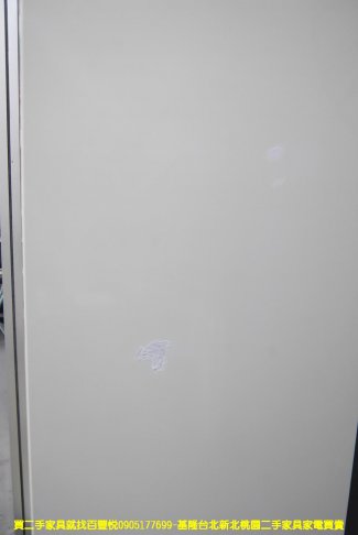 二手衣櫃 鋼烤 白色 7尺 衣櫥 推門衣櫃 房間櫃 邊櫃 置物櫃 儲物櫃 收納櫃 5