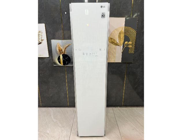 二手 LG Styler 蒸氣電子衣櫥 2021年 