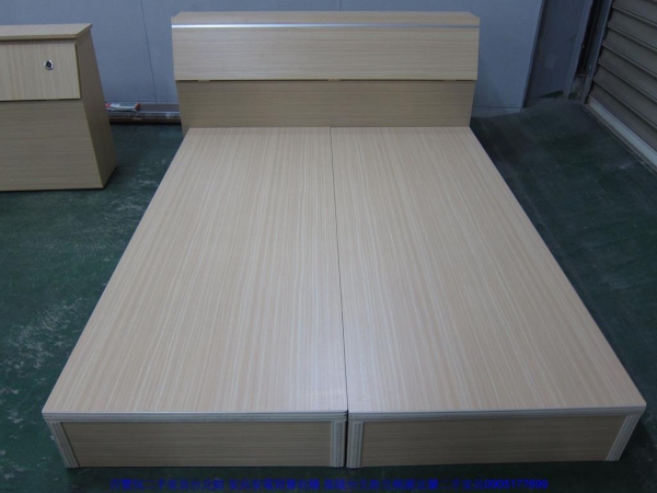 新品出清標準5*6雙人床床組  標準雙人床床台 5*6床組 床底 床頭箱 床頭櫃