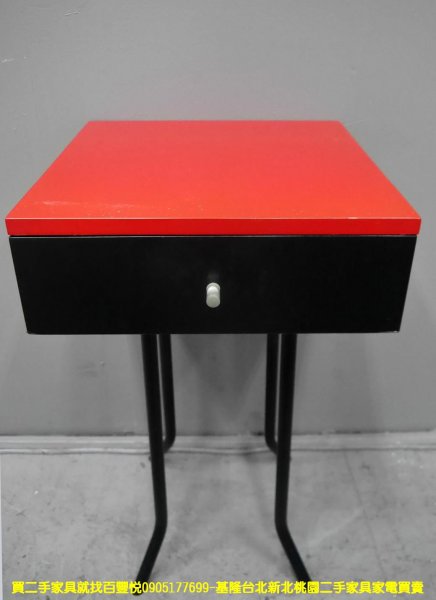 二手床邊櫃 時尚風 黑紅色 35公分 單抽 邊櫃 矮櫃 抽屜櫃 置物櫃 儲物櫃 造型櫃